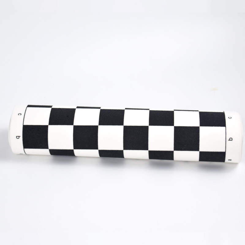 Foldable International Chess B - Board Game Quacks recension och pris