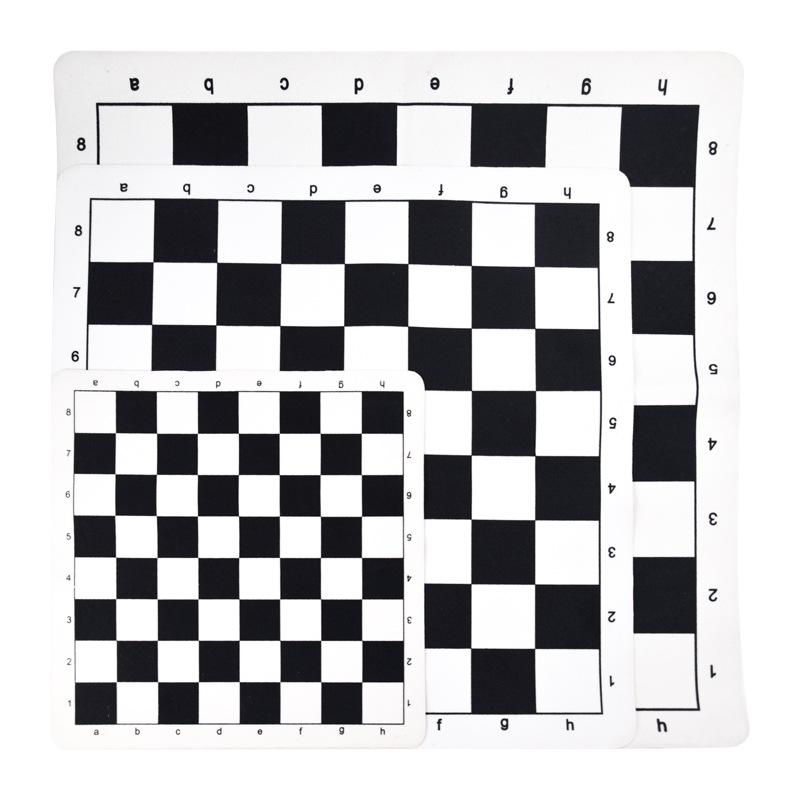 Foldable International Chess B - Board Game Quacks recension och pris