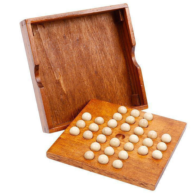 Classical Single Player Chess  - Board Game Family recension och pris